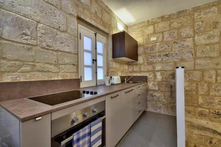 Cosy 1br In The Heart Of Vibrant By 360 Estates Appartement Valletta